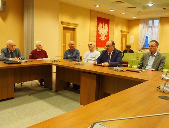 Szefowie ogrodów PZD na spotkaniu z burmistrzem Oleśnicy