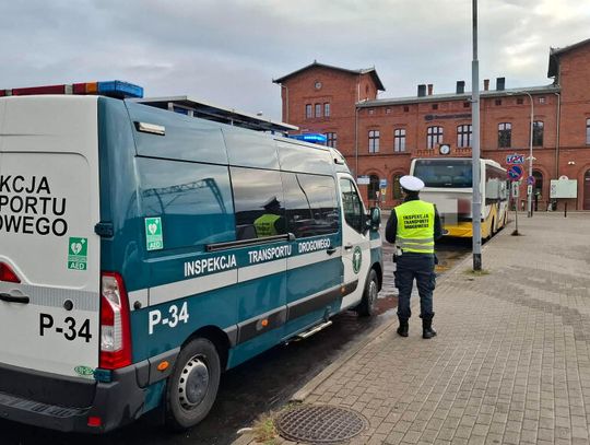 Szokujący stan autobusów w Oleśnicy. ITD wycofała cały miejski tabor