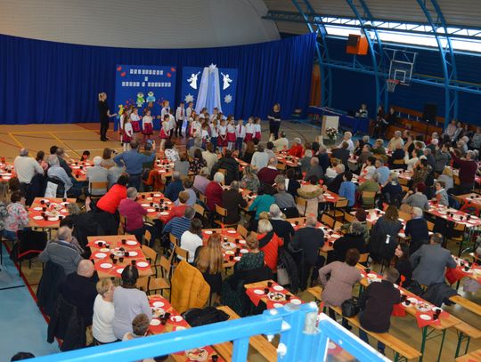 Tak honorowano dziadków w SP w Sokołowicach