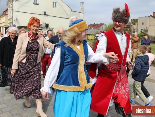 Tańczyli na Rynku i świętowali 760-lecie! Bierutów w rytmie poloneza