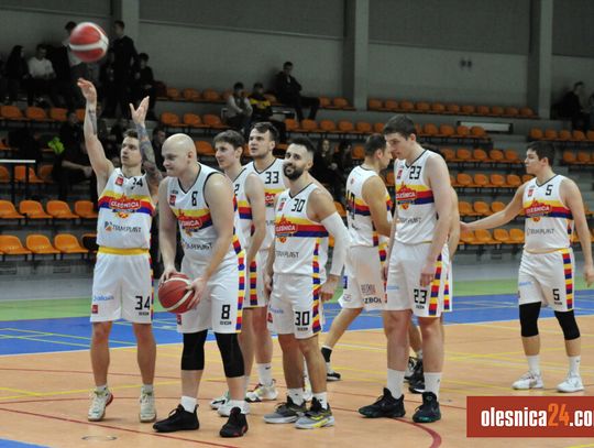 Team-Plast KK Oleśnica wygrywa we Wrocławiu