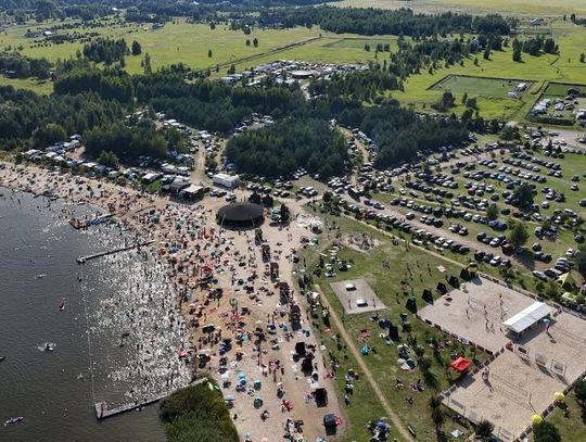 Tłumy nad Zalewem Stradomia