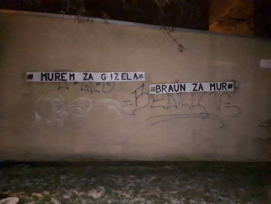 To one rozwiesiły hasła w obronie Jagielskiej i przeciwko Braunowi To one rozwiesiły hasła w obronie Jagielskiej i przeciwko Braunowi