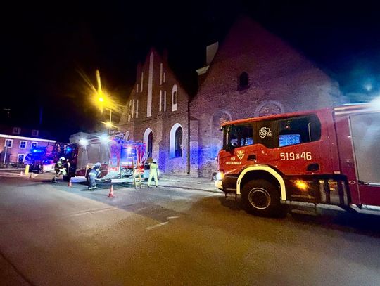 Starszy mężczyzna spłonął żywcem w przyczepie kempingowej. Tego samego wieczoru paliła się też cerkiew i garaże