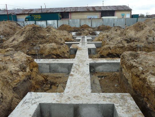 Trwają prace przy budowie budynków socjalnych przy ulicy Kopernika 13
