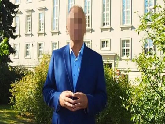 TVP Info demaskuje nauczyciela, który wysłał nagie zdjęcia