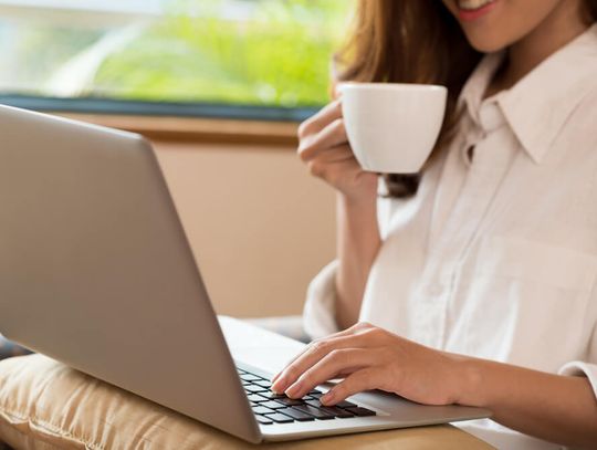 Ubezpieczenie auta przez internet – czy warto?