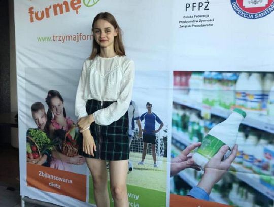 Uczennica SP8 w Oleśnicy laureatką konkursu "Trzymaj formę"