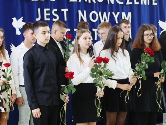 Uczniowie szkoły w Dobrzeniu mają już wakacje