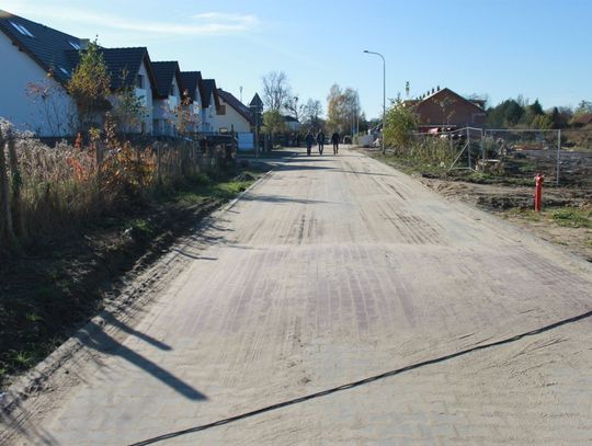 Ulica Bukowa wygląda coraz lepiej 