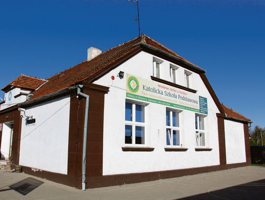 Spotkania edukacyjne w Katolickiej Szkole Podstawowej z promotorką rodziny Ulmów