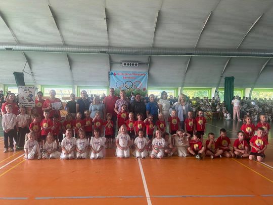 Uśmiechy, medale i sportowe emocje! Przedszkolaki z Sycowa miały swoją własną Olimpiadę