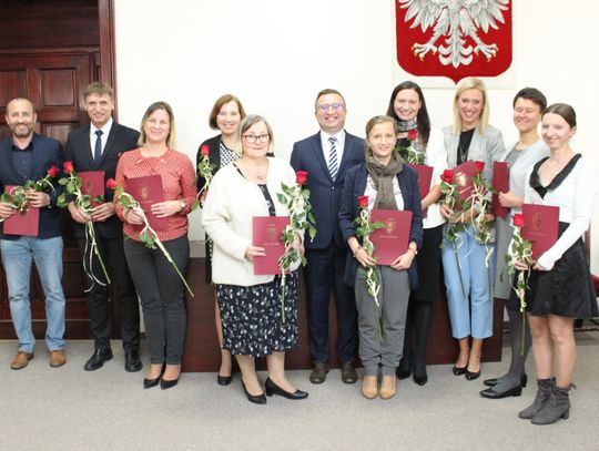 W gminie Oleśnica nagrodzono nauczycieli