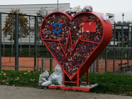 W Oleśnicy nie ma kto odbierać nakrętek!