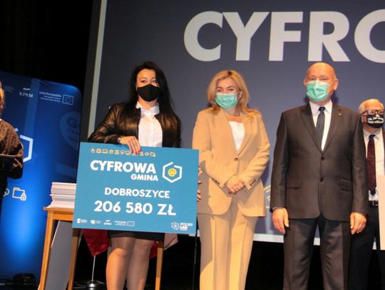 W Oleśnicy o cyfryzacji - spotkanie samorządowców z ministrami