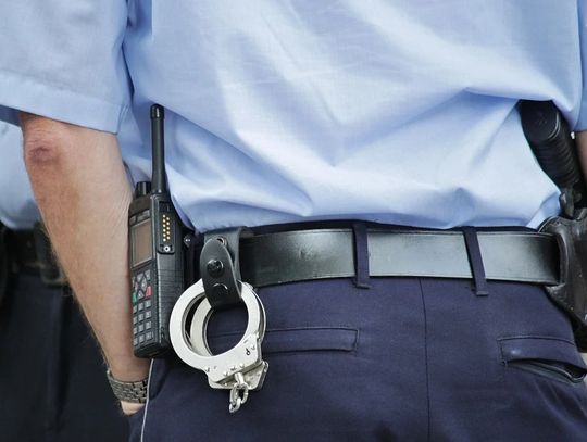 W powiecie oleśnickim 8 wakatów czeka na kandydatów do służby w policji. Ile zarobią?