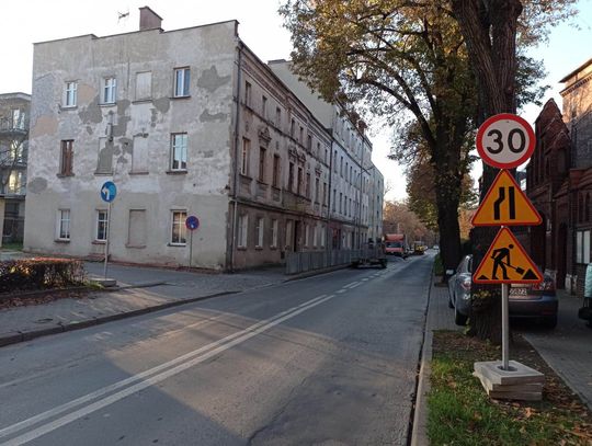 Wały Jagiellońskie w Oleśnicy dłużej zamknięte 