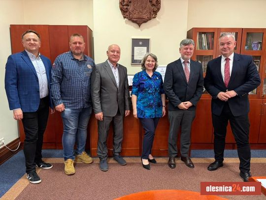 Ważne spotkanie w oleśnickim ratuszu. Nowy konsul Ukrainy rozmawiał z władzami miasta
