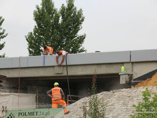 Wiadukt w Oleśnicy na ostatniej prostej. Otwarcie 10 sierpnia?