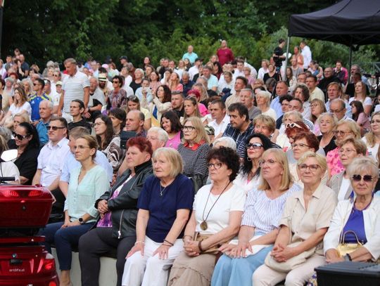 Wielbienie z gwiazdą X-Factora