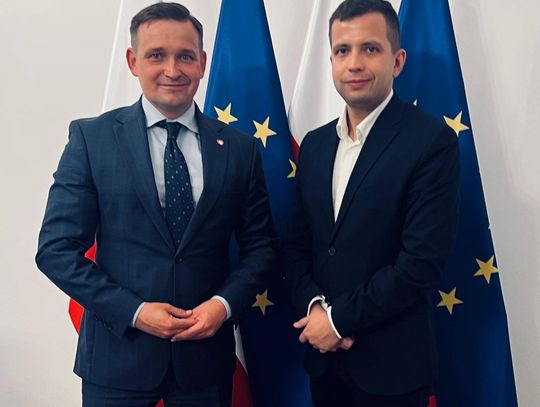 Wielichowska przegrała z Jarosem i złożyła protest. Jest dcyzja!