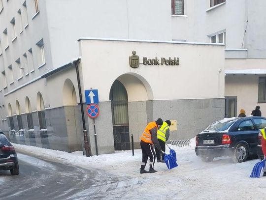 Więźniowie z oleśnickiego Zakładu Karnego pracowali na rzecz mieszkańców