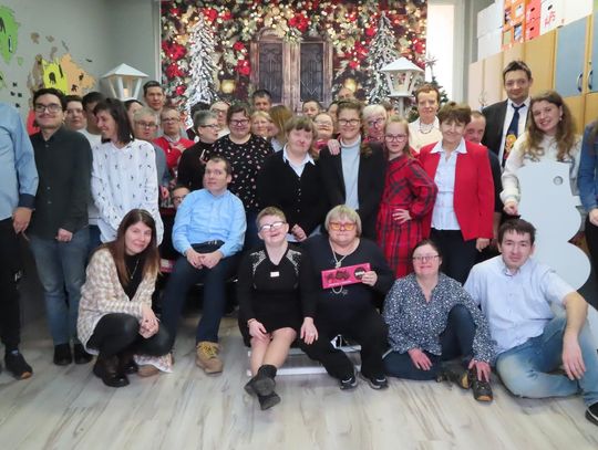 Wigilia dla podopiecznych ośrodka w nowej lokalizacji z powodu remontu