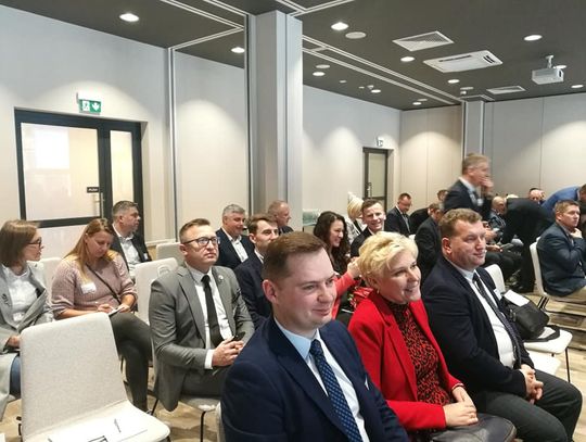 Wójt Kasina na konferencji