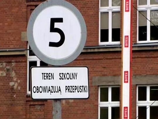 Wolny szlaban, czyli protest w Dwudziestce w Oleśnicy