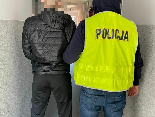 Wpadli oleśniczanie z 2030 porcjami amfetaminy i 340 marihuany