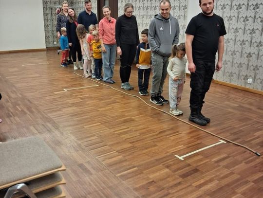 Wspólne zabawy podczas DKK dla Rodziców