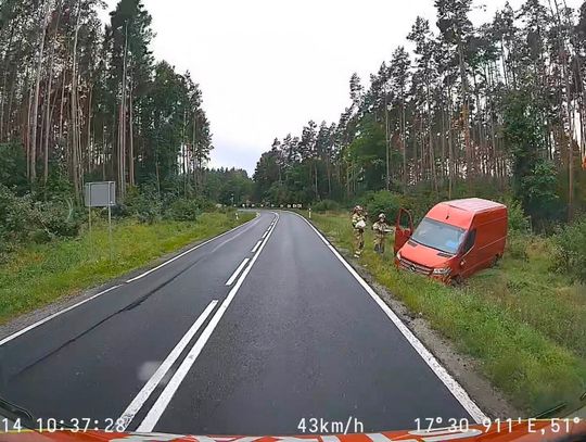 Wypadek na DK 25. Interweniowały jednostki z Oleśnicy i Sokołowic