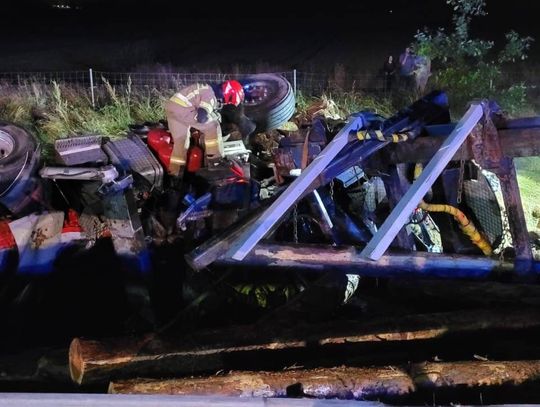 Wypadek na S8. Zderzyły się dwa samochody. Jedna osoba został ranna