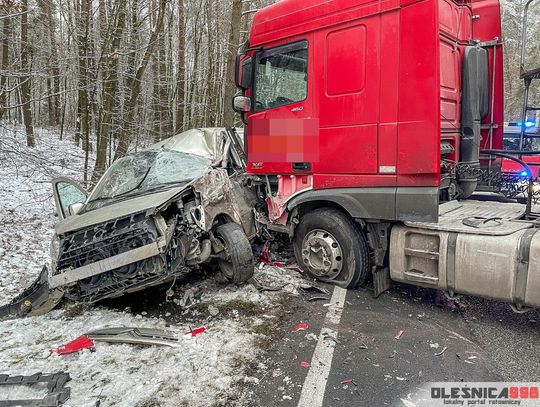 Wypadek z udziałem 4 pojazdów 