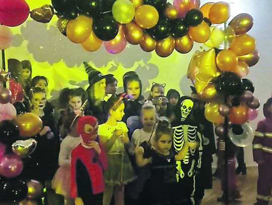 Z balonikami, słodką watą i popcornem