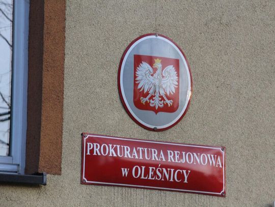 Zaatakowała partnera... widelcem