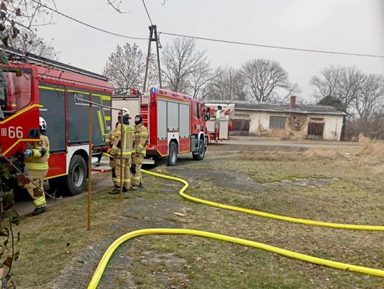 Zadymienie w bloku – interweniowali strażacy