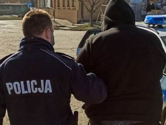 Zatrzymani sprawcy kradzieży studzienek kanalizacyjnych