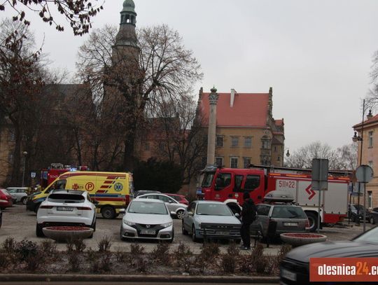 Zatrzymanie krążenia na ulicy Sejmowej w Oleśnicy. Straż i pogotowie interweniowały