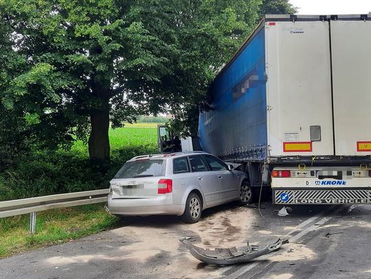 Zderzenie aut na drodze Bierutów - Namysłów