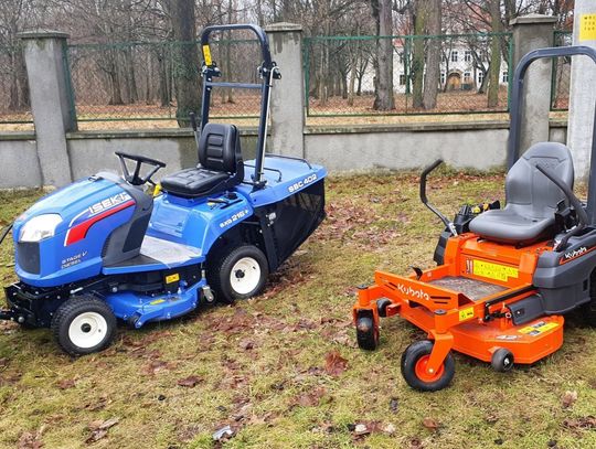 ZGK w Twardogórze kupił nowe kosiarki