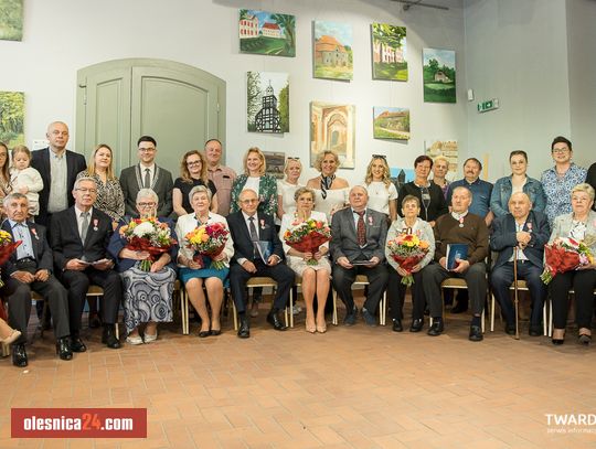Złote gody w Twardogórze. Osiem par świętowało 50-lecie małżeństwa Złote gody w Twardogórze. Osiem par świętowało 50-lecie małżeństwa