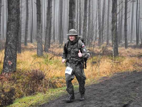 Żołnierze z oleśnickiej jednostki pobiegli w Maratonie Komandosa