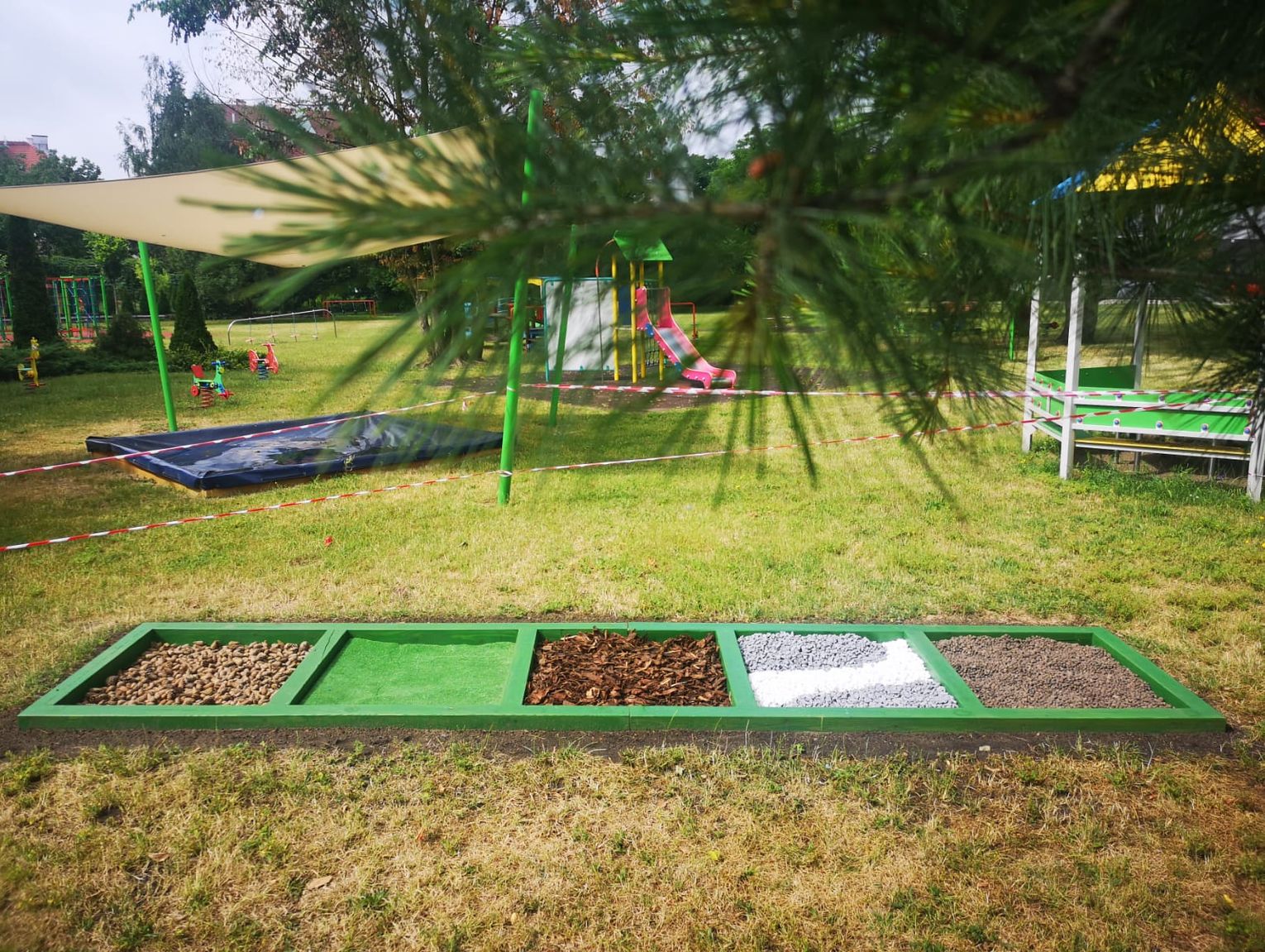 Ścieżka sensoryczna w Przedszkolu nr 6 w Oleśnicy
