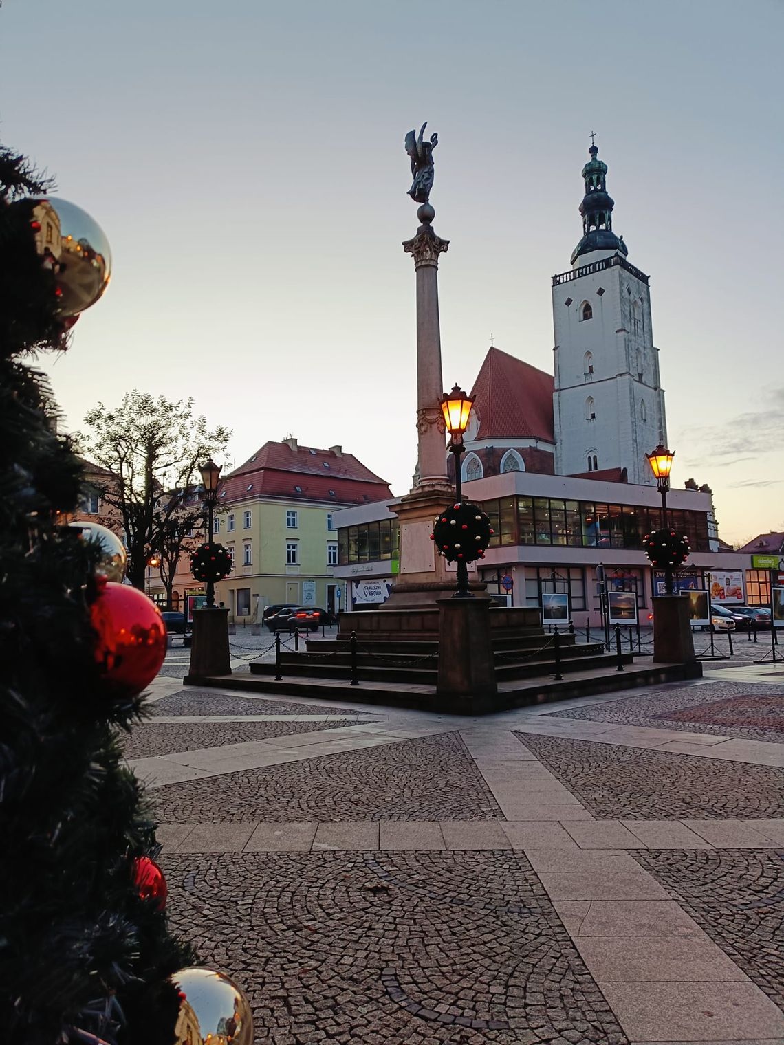 Oleśnica się stroi na święta