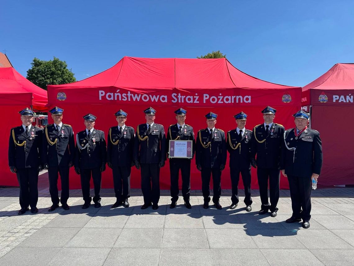 Strażacy z powiatu oleśnickiego odznaczeni
