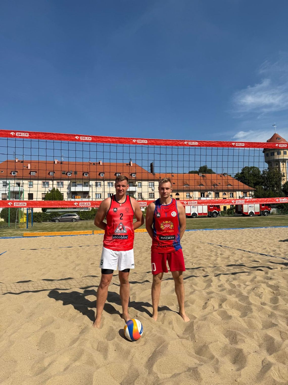 Jak strażacy w plażówkę grali