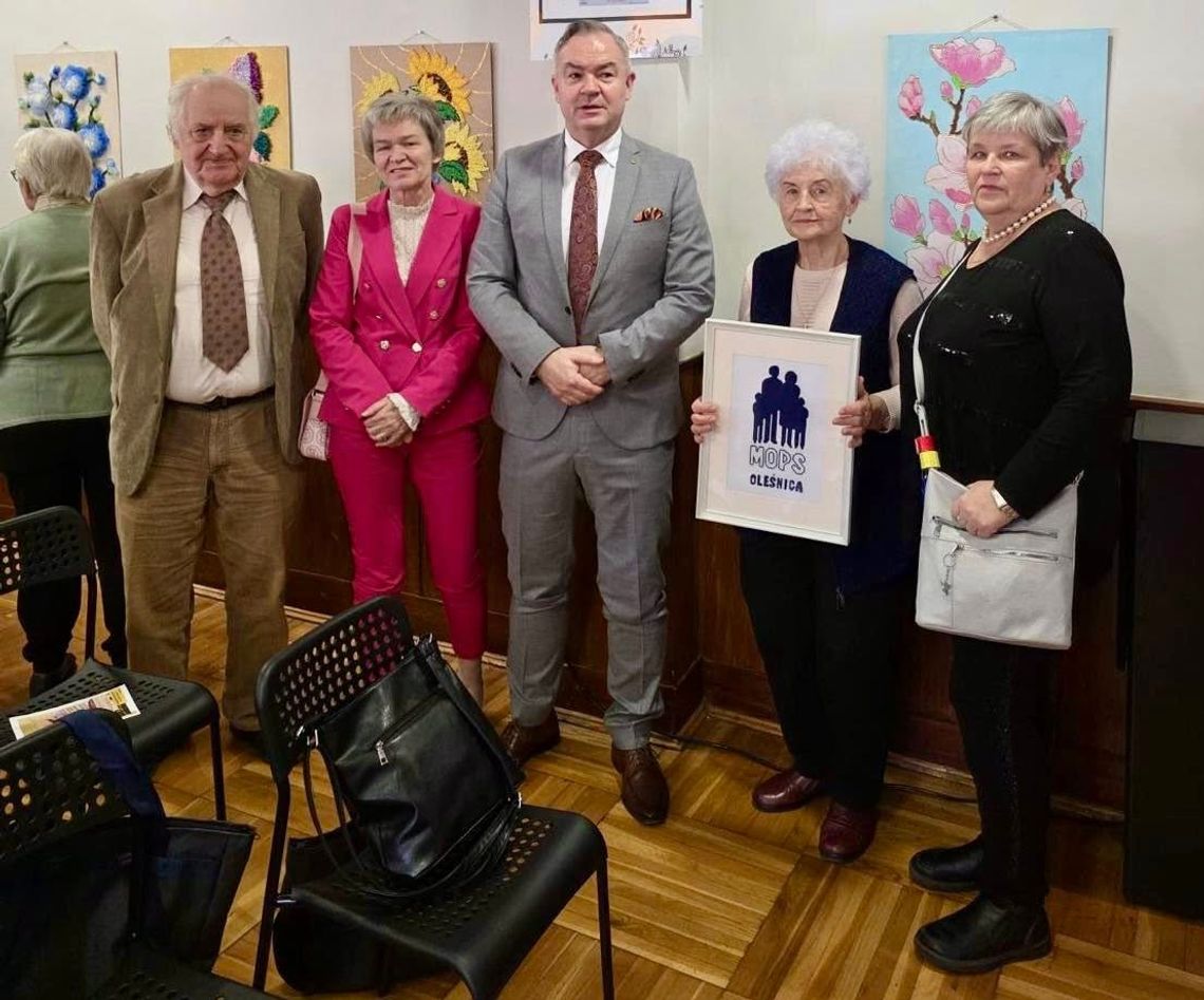 Artystyczne dusze oleśnickich seniorów Artystyczne dusze oleśnickich seniorów