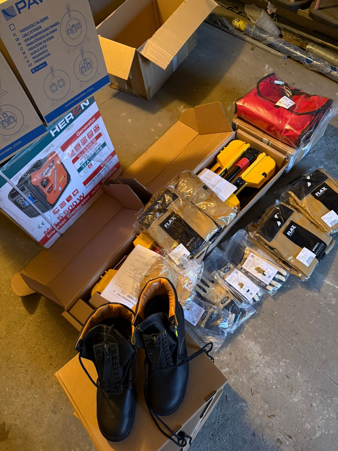 Nowy sprzęt dla ochotniczych straży pożarnych – strażacy lepiej wyposażeni i bezpieczniejsi Nowy sprzęt dla ochotniczych straży pożarnych – strażacy lepiej wyposażeni i bezpieczniejsi