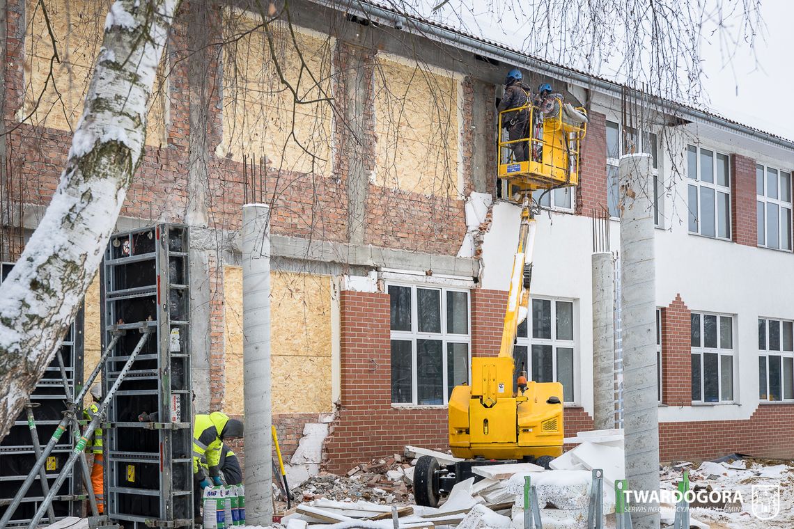 W Twardogórze rośnie nowoczesna siłownia marzeń